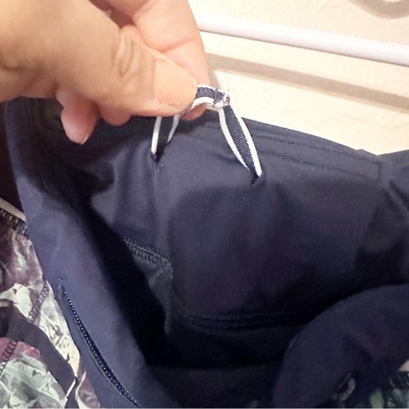 Lululemon run speed shorts iridescent multó‎ deep navy size 4 - Picture 6 of 6